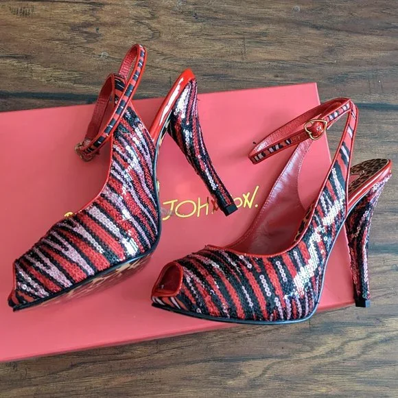 Betsey Johnson Avril Sequin Animal Platforms NIB - Picture 5 of 9